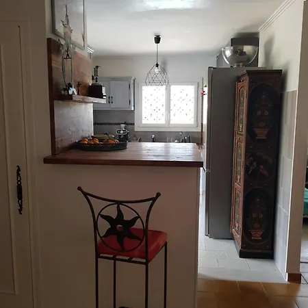 Maison Proche Raphael *