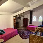 Maison Proche Raphael *