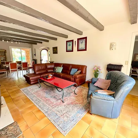 Maison Proche Raphael Villa