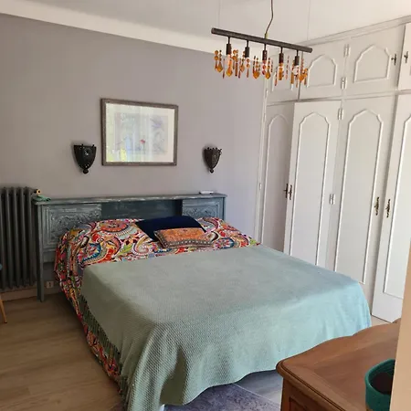 Maison Proche Raphael Villa *